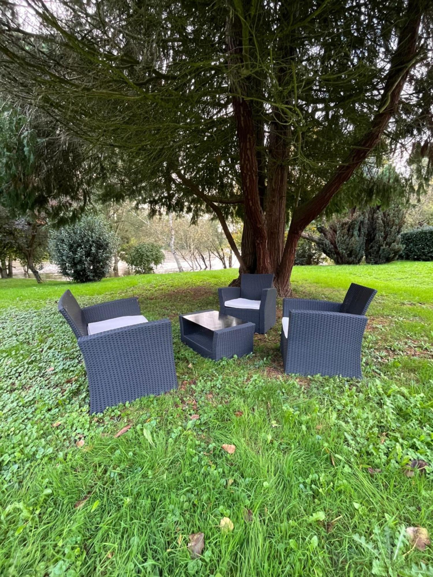 Logement Paisible En Bord De Vienne Bonneuil-Matours Exteriér fotografie